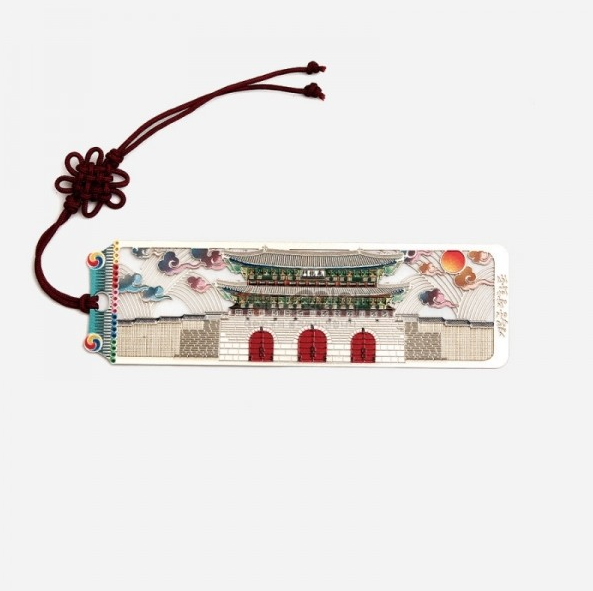Bookmark Collection (7 Designs – Hunminjeongeum, Sipjangsaeng Fan, Namdaemun, Gyeonghoeru, Taeguk Fan, Baekje Incense Burner, Gwanghwamun)