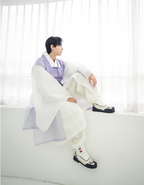 Luxury Korean Hanbok for Men – Authentic Handcrafted Gradient Design