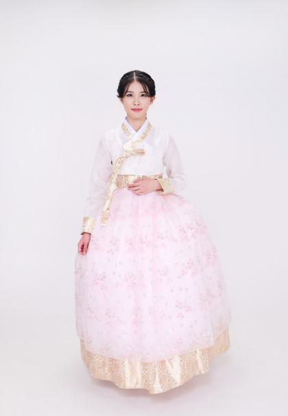 Blossom Elegance Hanbok – Soft Pink with Floral Embroidery & Golden Details