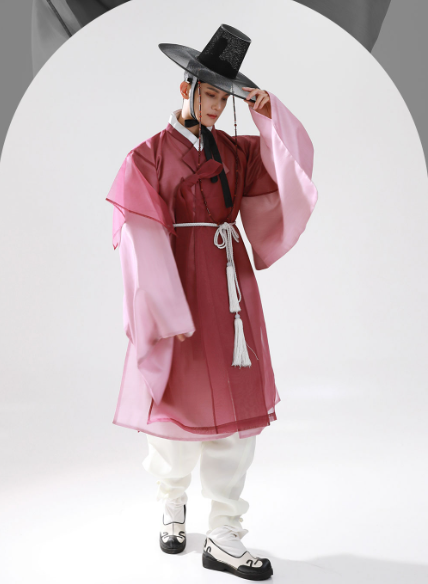Heritage Rose Hanbok for Men – Bold Pink Seonbi Style