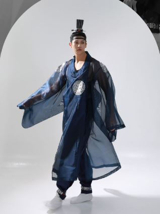Midnight Wave Hanbok for Men – Bold Sheer Navy Modern Style