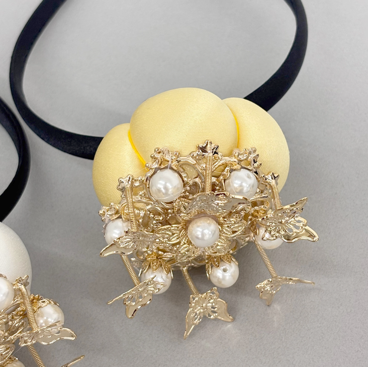 Big Pearl Flower Cubic Baessi Daenggi Headband (Choose 1 from 3 Colors)