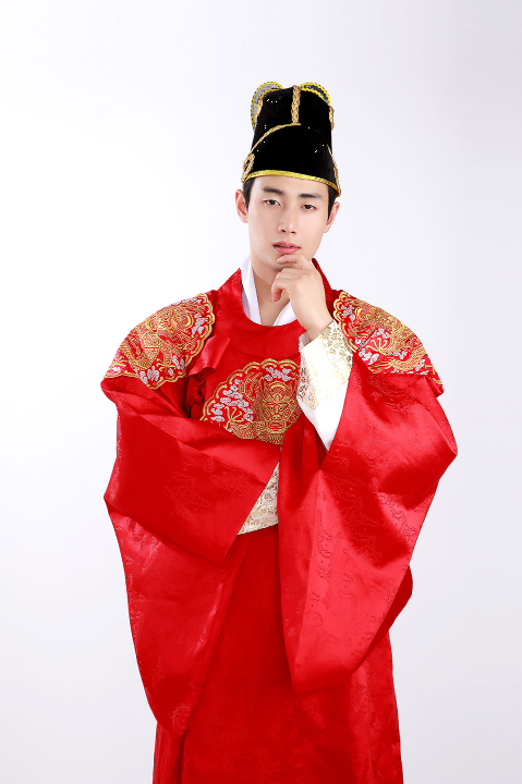 Royal Dragon Robe – Red Gwanryongpo (Traditional Korean Hanbok for Men)